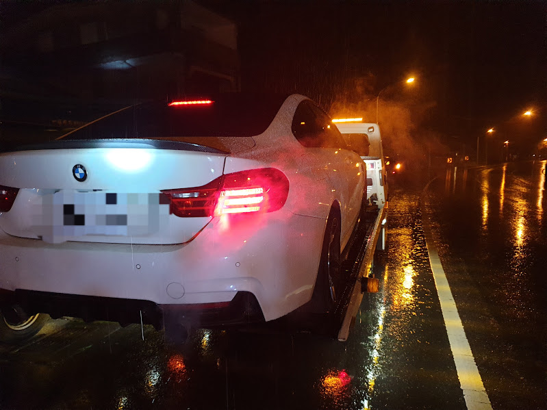 BMW道路救援